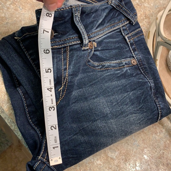 Like New! WallFlower jeggings. - Picture 10 of 11